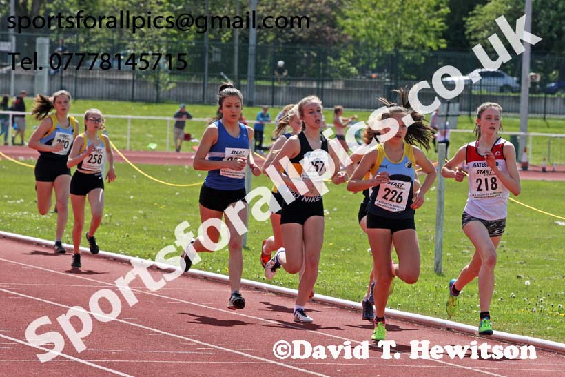 Womens under-17s 1500 metres, 2019 North Eastern Track and Field Champs., Middlesbrough. Photo:  David T. Hewitson/Sports for All Pics